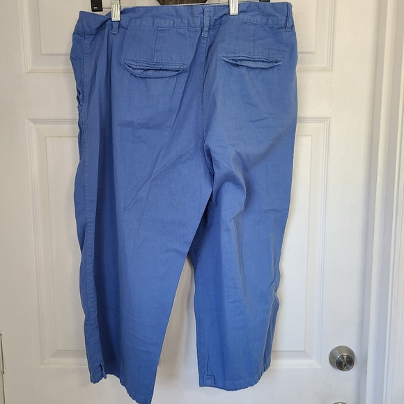 Only Necessity Woman's Sports Knit Capri's, Size: 18 Color: Blue - Picture 10 of 13